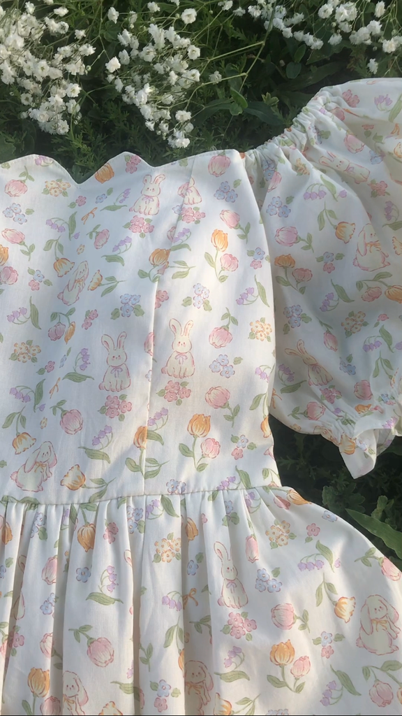 Hopping Cute Scalloped Dress