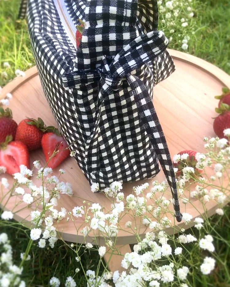 Retro Picnic Purse
