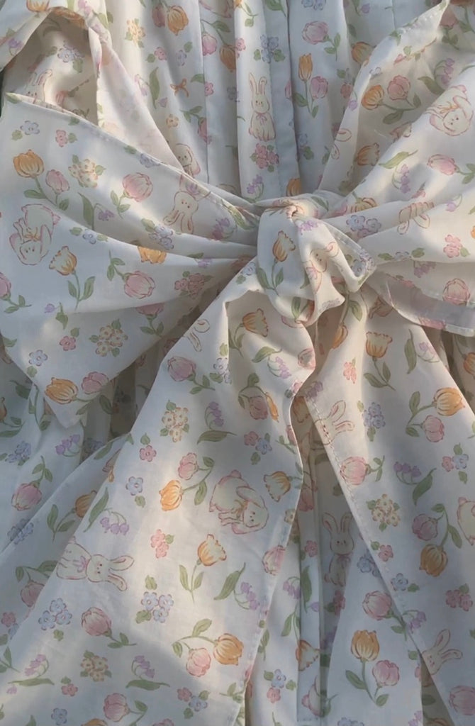 Hopping Cute Scalloped Dress